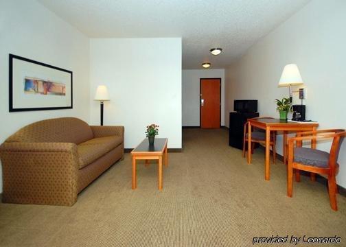 Hotel Comfort & I-43